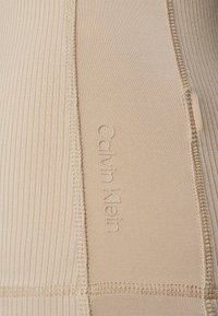 Calvin Klein Top - beige