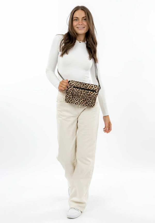 EMMA - Umhängetasche