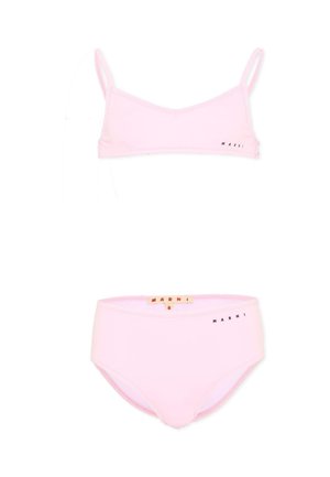 Bikini due pezzi rosa chiaro con spalline sottili sulla parte superiore e slip a vita alta, entrambi con il testo del marchio "Marni" in nero.