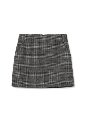 Grauer karierter Minirock mit vorderen Taschen und einem subtilen braunen Karomuster auf weißem Hintergrund.