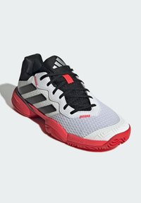 adidas Performance BARRICADE  - Zapatillas de tenis para todas las superficies - cloud white   core black   lucid red