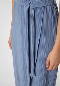 YAS OLINDA - Freizeitkleid - hellblau