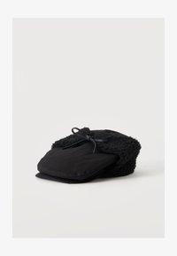 Επιλέχθηκε, black