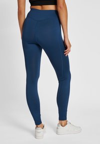 Hummel CHIPO MID WAIST - Tights - insignia blue