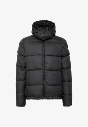 Giacca a vento nera con design trapuntato, chiusura con zip e cappuccio. Presenta una texture liscia e polsini elasticizzati per una vestibilità aderente.