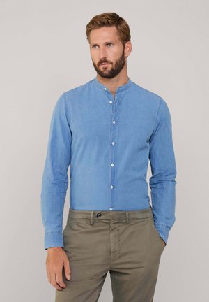 REGULAR FIT DENIM SHIRT WITH MANDARIN - Overhemd - medium stone wash