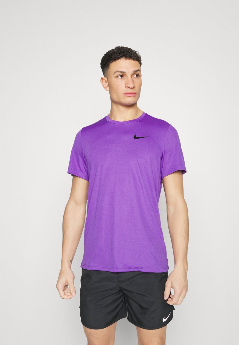 Nike Performance SUPERSET Sports Tshirt action grape/black/black