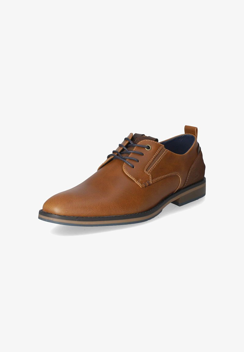Chaussure habillée en cuir marron pour homme avec lacets foncés, talon bas, bordure de semelle noire et languette à l'arrière.