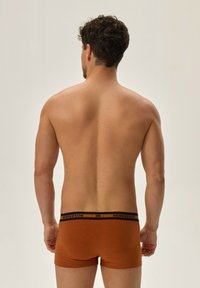 Henderson JAG wielokolorowy