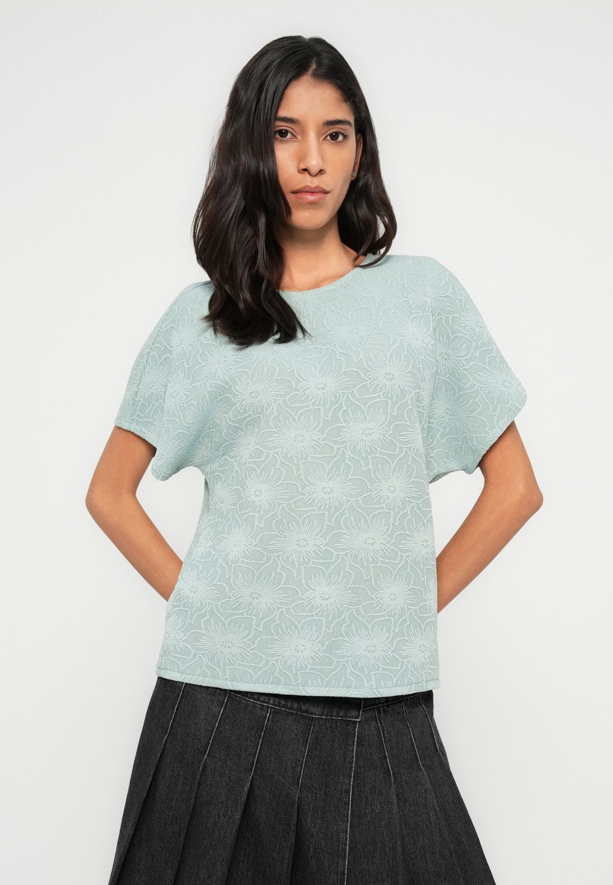 ONLVELMA LOOSE O NECK