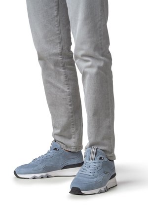 Floris van Bommel DE ZAGER - Sneaker low - lightblue