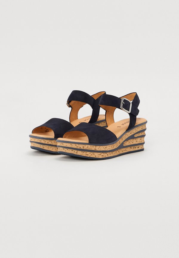 Platform sandals - atlantik3