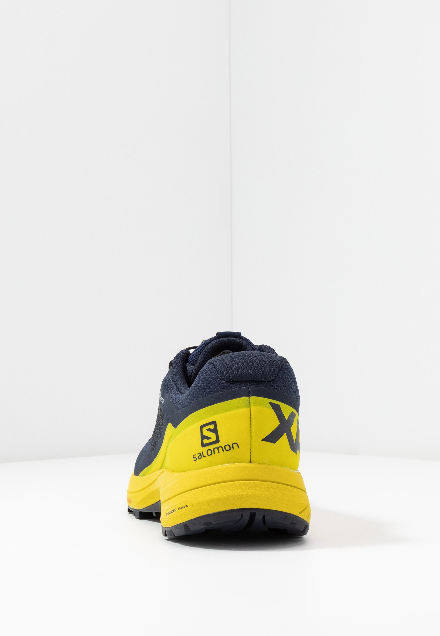 salomon xa elevate 2 gtx