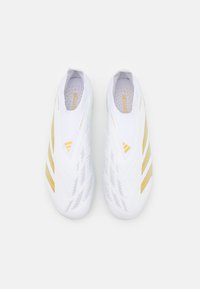 adidas Performance PREDATOR ELITE LACELESS FIRM GROUND - Kemény talajra készült futballcipő - footwear white/gold metallic