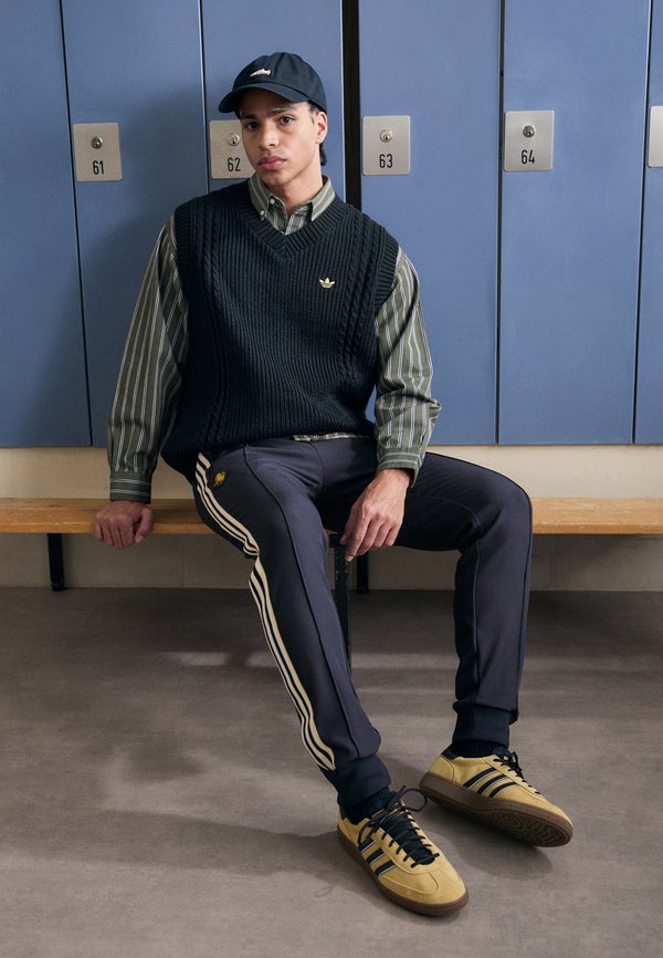 JUVENTUS ICON PANTS - Club wear - legend ink2