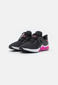 Nike Performance AIR MAX BELLA TR 5 - Παπούτσι προπόνησης - black/rush pink/white