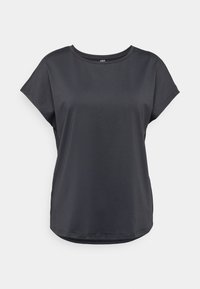 Czarna koszulka z krótkim rękawem wykonana z fakturowanej tkaniny, z okrągłym dekoltem i lekko zaokrąglonym dołem. Brak widocznych logo lub grafik.