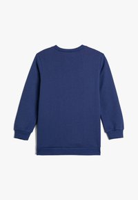 Sudadera de color azul marino con mangas largas, cuello redondo y puños y dobladillo acanalados. Tejido suave con un diseño simple de color sólido.