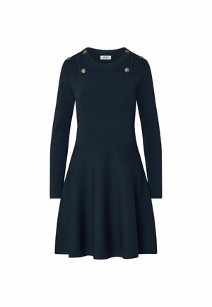 Robe bleu marine à manches longues avec une taille ajustée, une jupe évasée, des détails côtelés et des boutons dorés décoratifs près des épaules et de l'encolure.