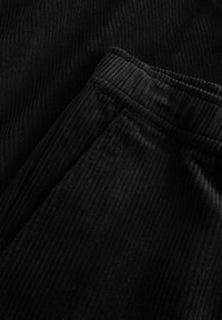 DOUBLE A BY W.W. LAX - Stoffhose - black sand