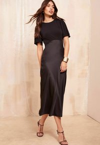 Friends Like These REGULAR FIT - FLUTTER SLEEVE MIDI - Rochie de zi - black