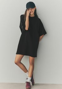Thumbnail Image 2