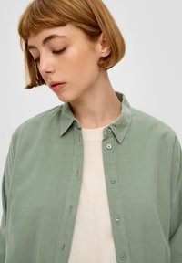 s.Oliver Hemdbluse - salbeigrün