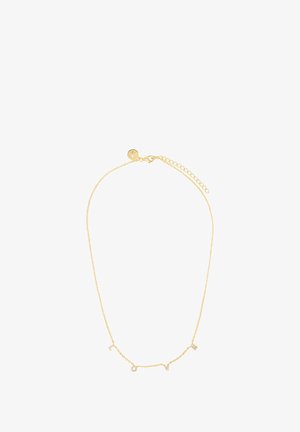 Collier en pendentif en or avec une chaîne délicate, ornée de charmes en forme de lettres. Texture lisse et longueur ajustable avec un fermoir à homard.