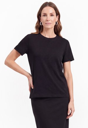 usha, T-shirt basic - black