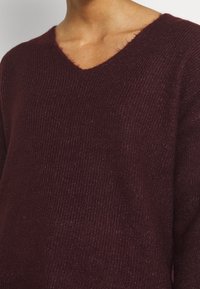 Vero Moda Sweter