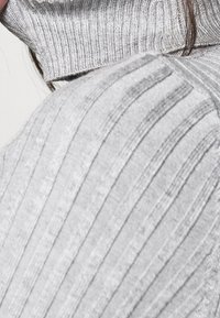 New Look Sweter