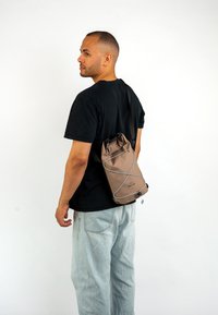 Johnny Urban THEO - Borsa a tracolla - sand