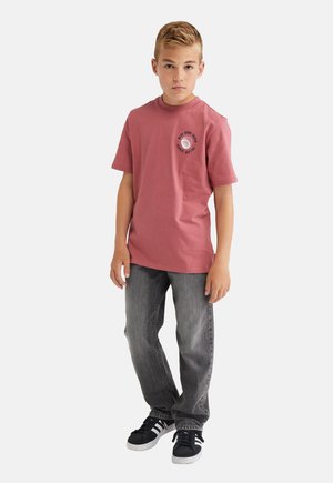 - T-shirt z nadrukiem