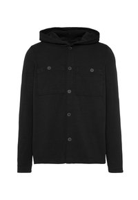 Giacca nera con cappuccio realizzata in materiale morbido, dotata di chiusura frontale con bottoni, due tasche sul petto e maniche lunghe con polsini elasticizzati.