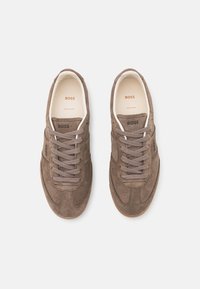 BOSS BRENTA TENN - Sneakers basse - open brown