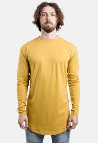 ROUND - Longsleeve - mustard