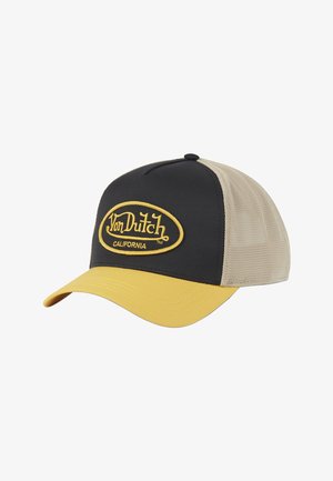 Casquette de camionneur en maille noire et beige avec visière jaune. Présente un logo brodé en jaune sur le panneau avant. Design à ajustement élastique.