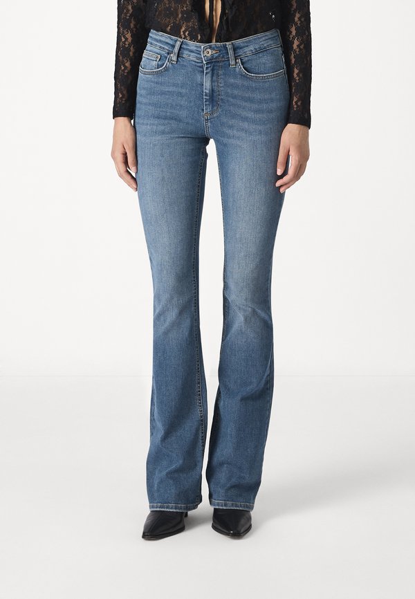 ONLBLUSH FLARED FIT - Bootcut jeans