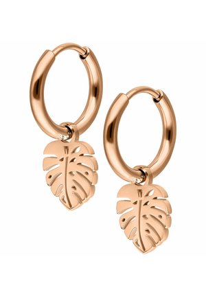 Roségoldene Creolen mit einem blattförmigen Charm, der mit filigranen Ausschnitten von jeder Creole hängt. Glatte, abgerundete Oberfläche.