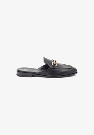 Frau Shoes WITH CLASP DETAIL - Instappers - black