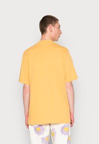 Samsøe Samsøe NORSBRO - T-shirt básica - ochre