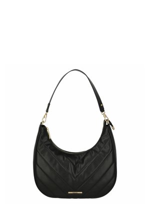 Schwarze, gesteppte Schultertasche aus Kunstleder mit geschwungener Silhouette, goldfarbener Hardware und einem Reißverschluss oben.