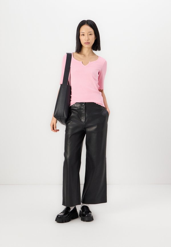 DYED - Print T-shirt3