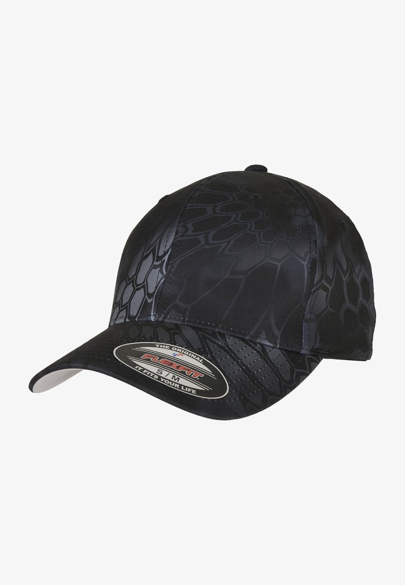 Black cap with a textured crocodile pattern, made from flexible material. Features a curved brim and a fitted design.