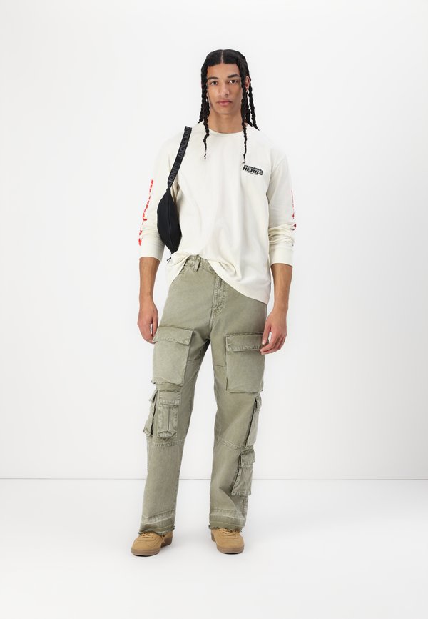JPSTOWEN MORRIS MULTI POCKET - Cargo trousers - dried herb3