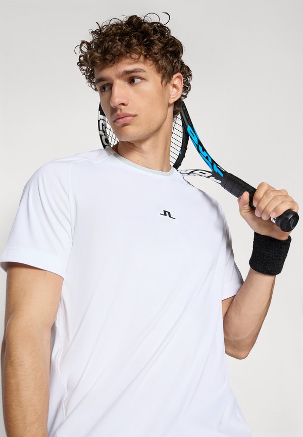 COLTEN TECH - Sports T-shirt3