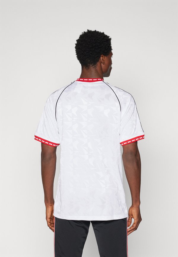 MANCHESTER UNITED AWAY BRINGBACK '91 - Club wear4