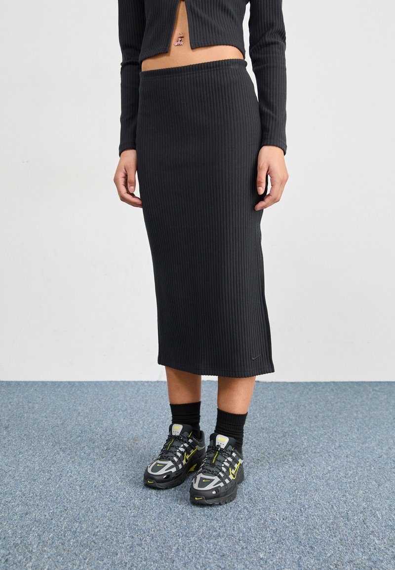 Nike Sportswear SKIRT - Saia lápis - black