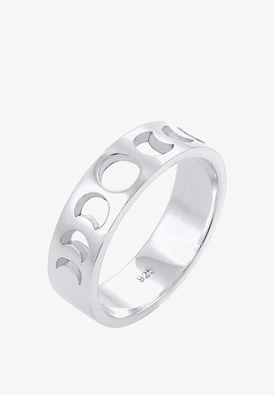 Bague en argent avec des découpes représentant les différentes phases de la lune, finition lisse et forme arrondie. Marquée "925" indiquant de l'argent sterling.