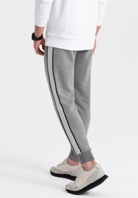 Ombre Jogginghose - grey melange
